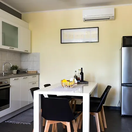 By The Sea - 23528 Appartement